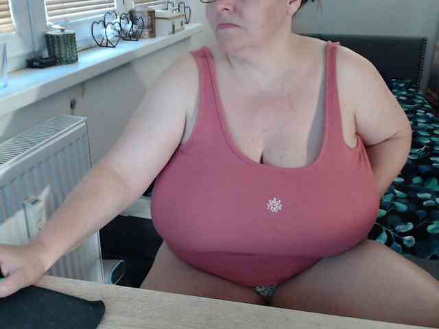 Bessy123 webcam