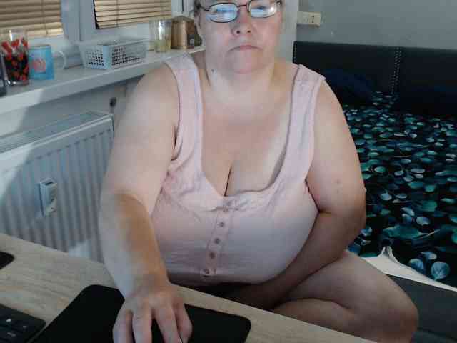 Bessy123 webcam