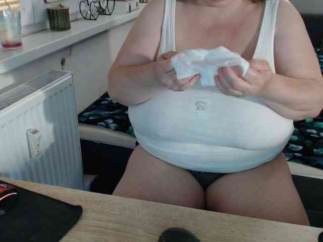 Bessy123 webcam