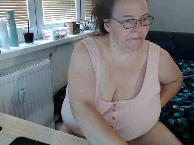 Bessy123 webcam