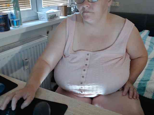 Bessy123 webcam
