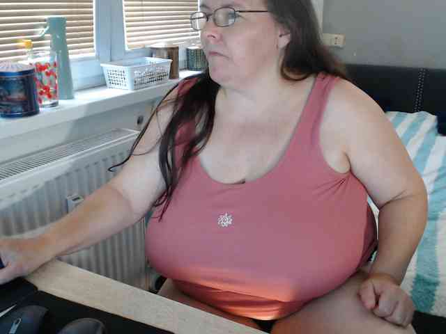 Bessy123 webcam