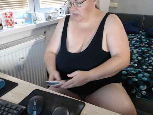 Bessy123 webcam