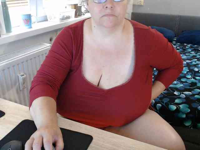 Bessy123 webcam
