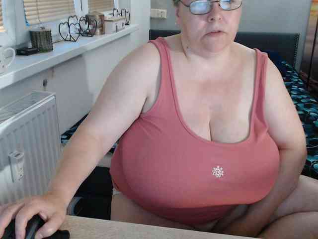 Bessy123 webcam