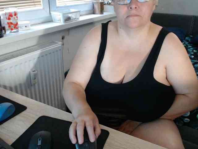 Bessy123 webcam