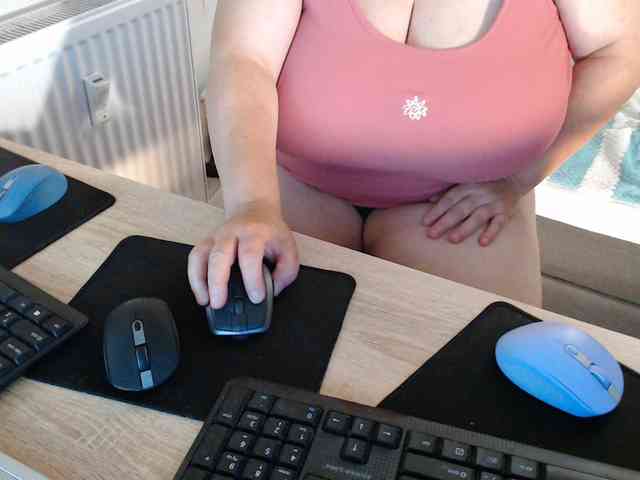 Bessy123 webcam