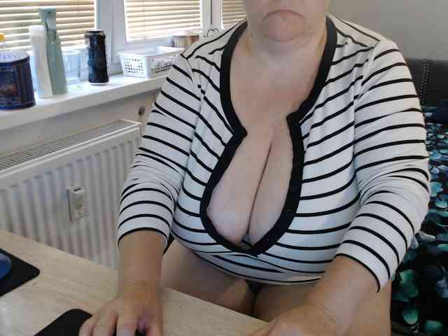 Bessy123 webcam