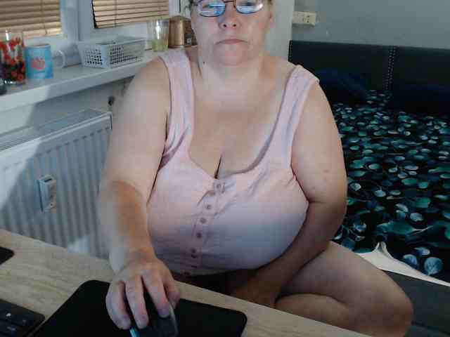 Bessy123 webcam