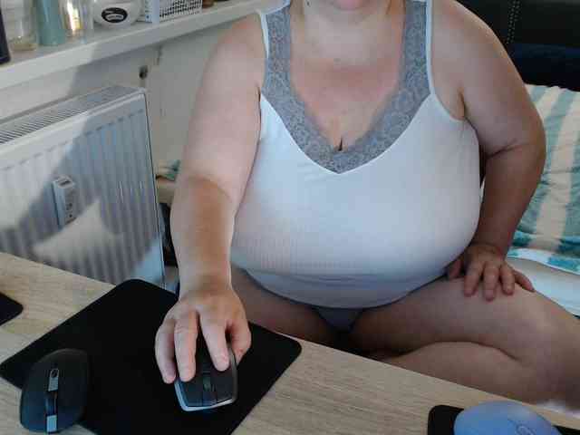 Bessy123 webcam
