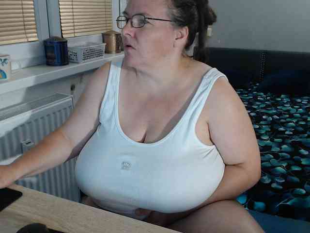 Bessy123 webcam