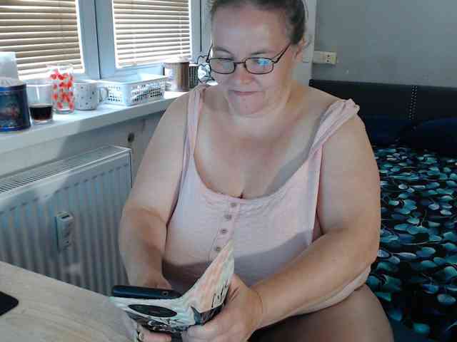 Bessy123 webcam