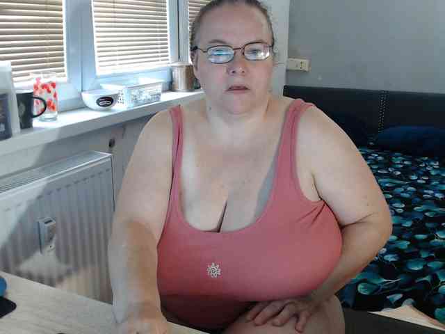Bessy123 webcam