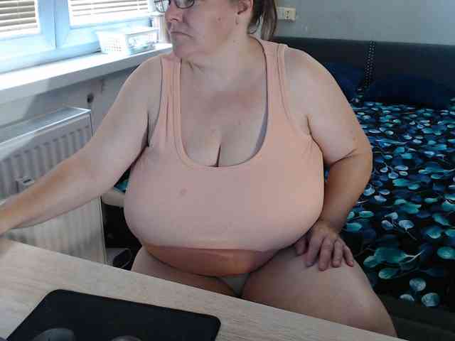 Bessy123 webcam