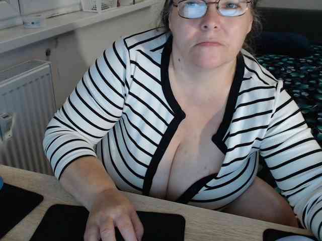 Bessy123's webcam live show