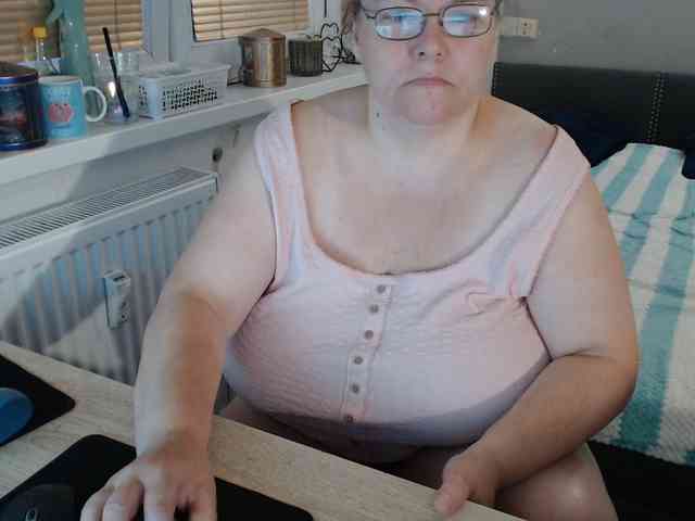 Bessy123 webcam