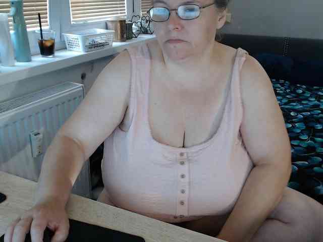 Bessy123 webcam