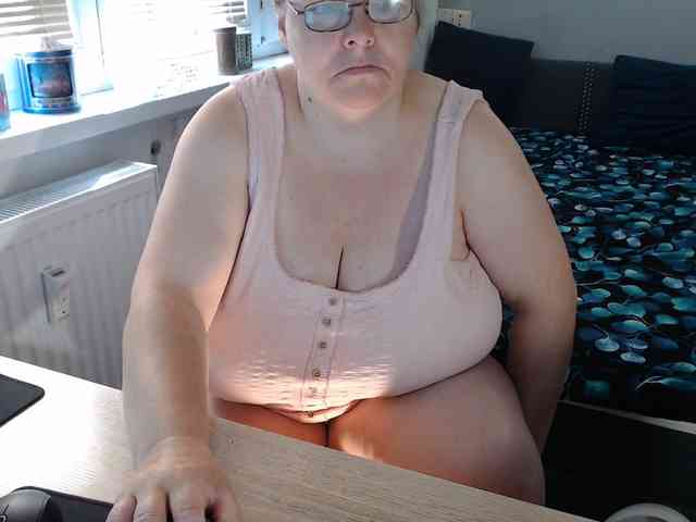 Bessy123 webcam