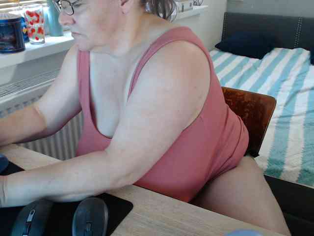 Bessy123 webcam