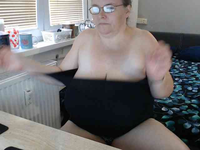 Bessy123 webcam