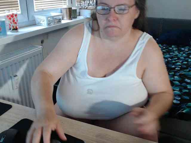 Bessy123 webcam