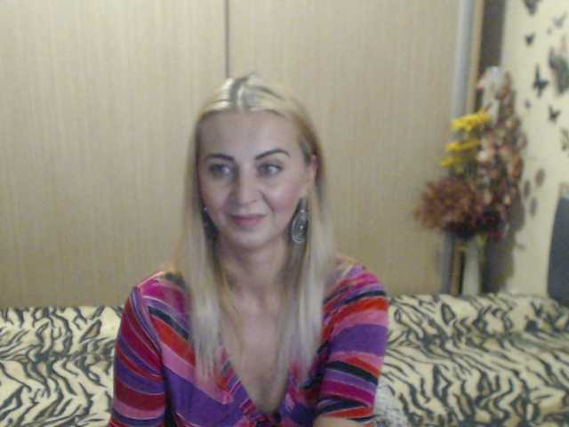 MirabelaSweet live webcam show