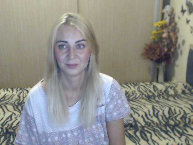MirabelaSweet live cam on BongaCams