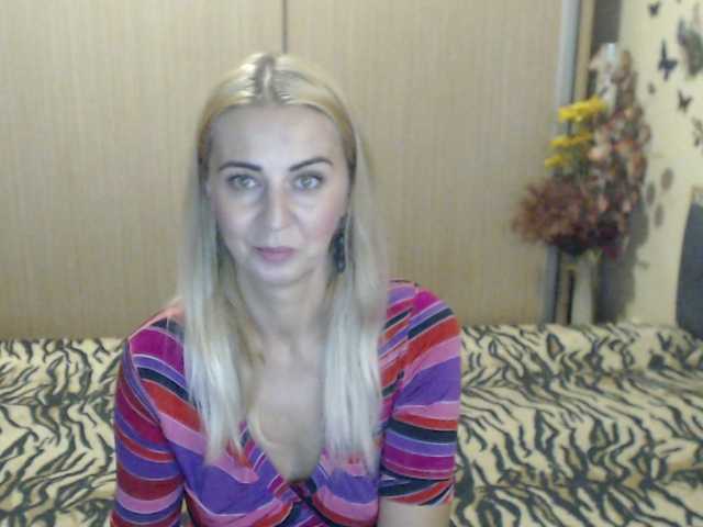 MirabelaSweet live webcam show