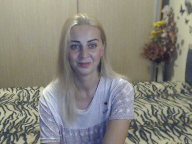 MirabelaSweet live cam on BongaCams