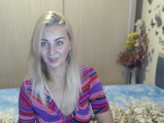 MirabelaSweet live cam on BongaCams