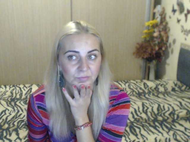 MirabelaSweet live webcam show