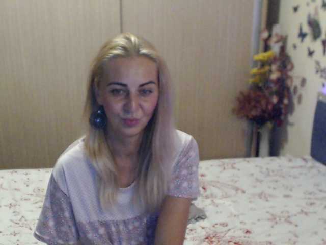 MirabelaSweet live cam on BongaCams