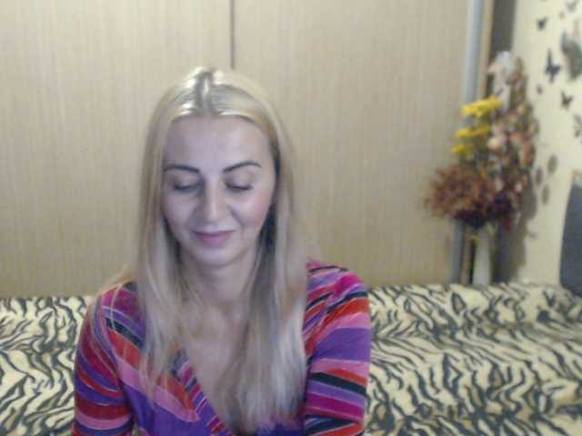MirabelaSweet live webcam show