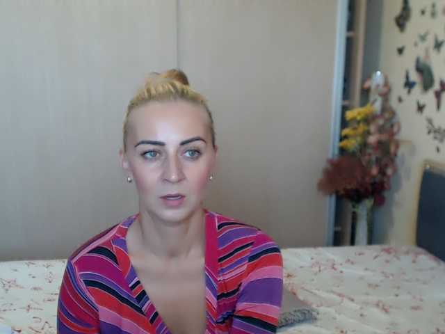 MirabelaSweet live cam on BongaCams