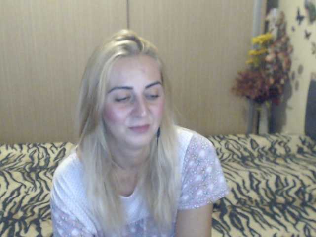 MirabelaSweet live cam on BongaCams