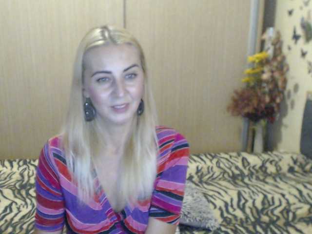 MirabelaSweet live webcam show