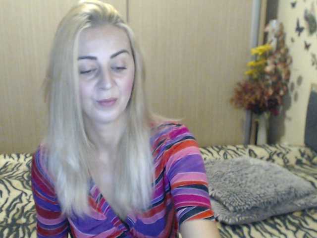 MirabelaSweet live webcam show