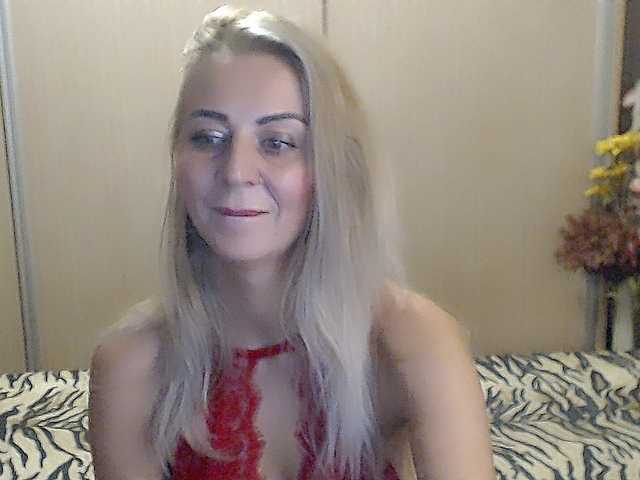 MirabelaSweet live cam on BongaCams