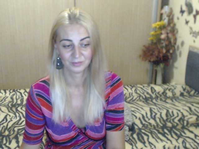 MirabelaSweet live cam on BongaCams