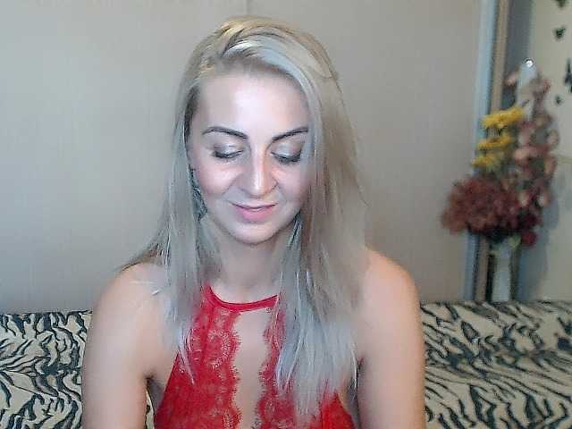 MirabelaSweet live cam on BongaCams