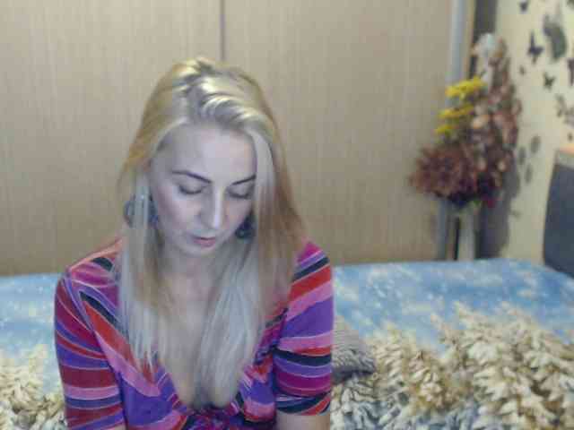 MirabelaSweet webcam