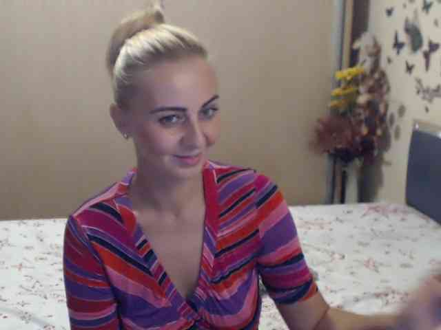 MirabelaSweet webcam
