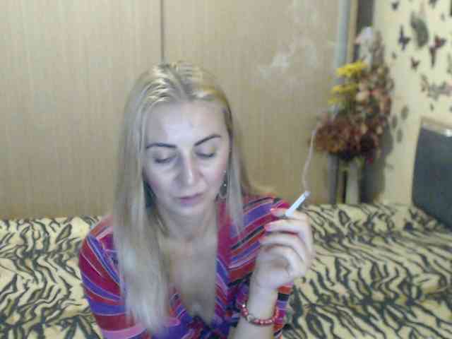 MirabelaSweet webcam
