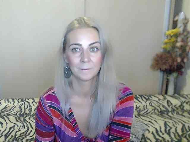 MirabelaSweet webcam