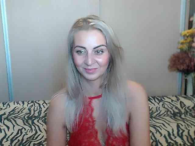 MirabelaSweet webcam