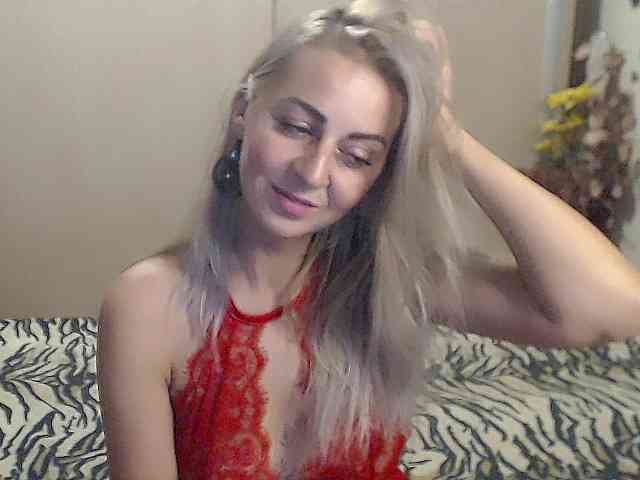 MirabelaSweet webcam