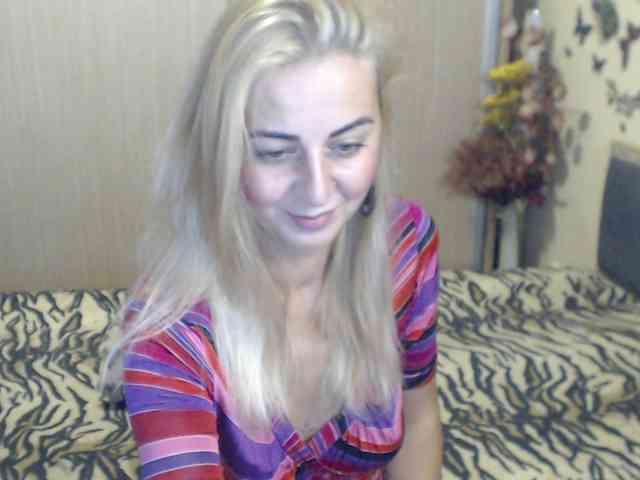 MirabelaSweet webcam