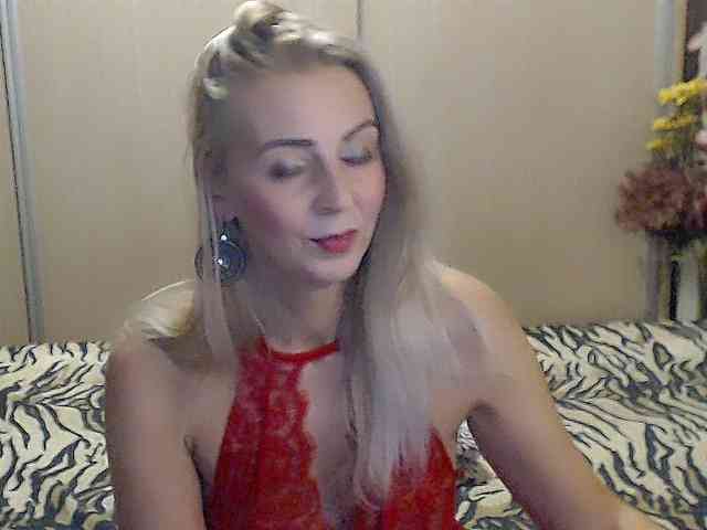 MirabelaSweet webcam