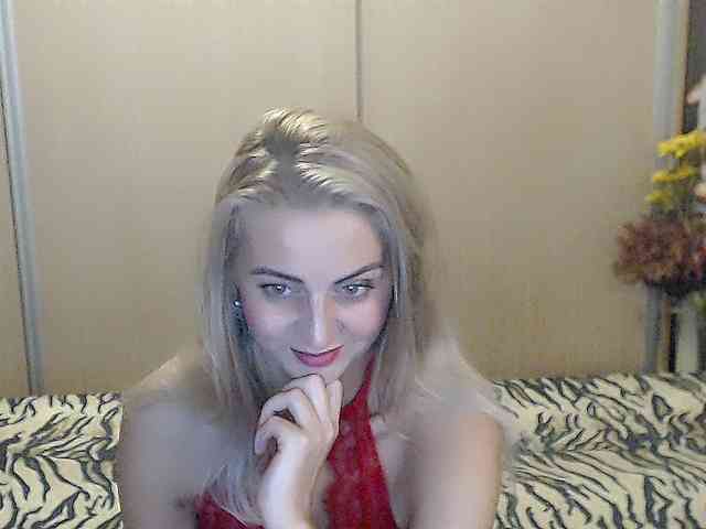 MirabelaSweet webcam