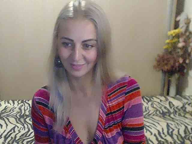 MirabelaSweet webcam